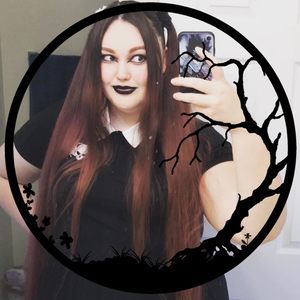 Meet your Posher, Amie